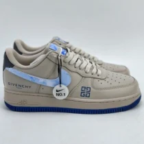 Nike Air Force One Givenchy pointure 36 à 45 couleur gris-bleu en cuir