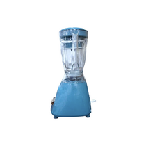 Vue rapprochée du bol de 1.5L avec lames en inox